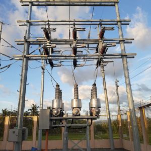 Dead Tank Circuit Breaker